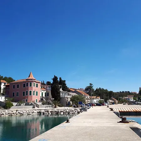 Melada Apartmán