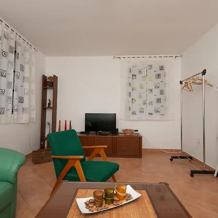 Melada Apartmán