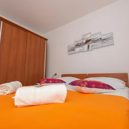 Apartamento Melada Molat