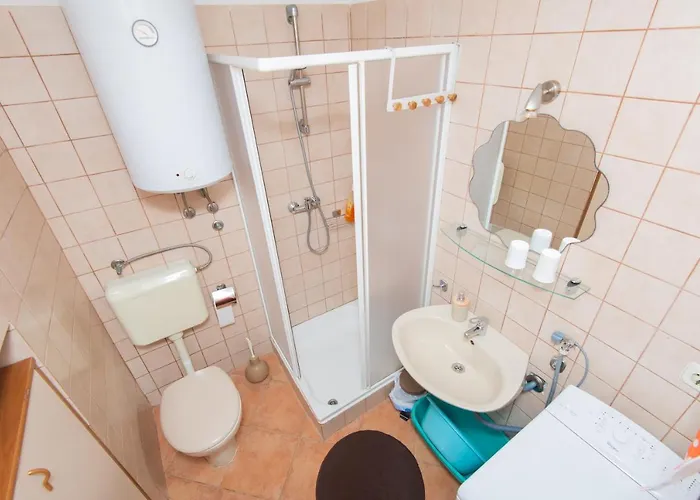 Melada Apartmán *