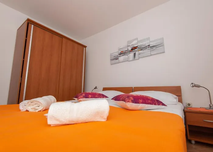 Apartamento Melada Molat
