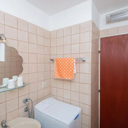 アパート Melada *