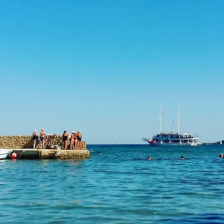 アパート Melada *